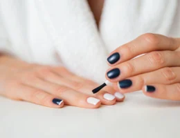 How to Do French Tips Perfectly at Home