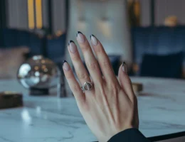Black French Tip Nails